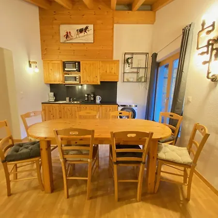 Pracondu 2 503 Outdoor & Fun Apartment 8 Pers アパート ナンダ